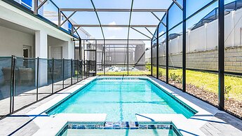 Magical Getaway With Themed Rooms & Amenities