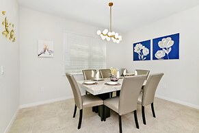 5BR Modern Villa in Soltera Resort, Disney, Pool
