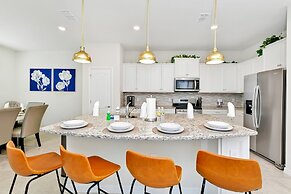 5BR Modern Villa in Soltera Resort, Disney, Pool