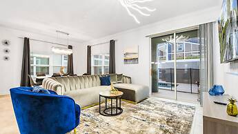 Themed 5BR Pool Home in Championsgate Close2disney