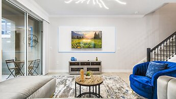 Themed 5BR Pool Home in Championsgate Close2disney