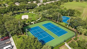 Firework View 6BR Home Pool/spa/game Near Disney!