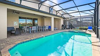 Elegant Orlando Home: Pool, Spa & Theme Parks