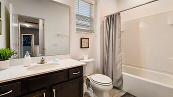 Veranda Palms Lakeview 6br Villa Pool Spa, Disney