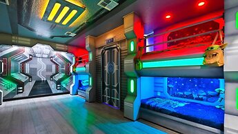 Star Wars Disney Themed 10br Villa Pool/spa/game