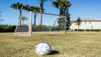 Private Pool Home Near Disney & Legoland