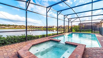 Family-friendly Oasis With Game Room & Pool