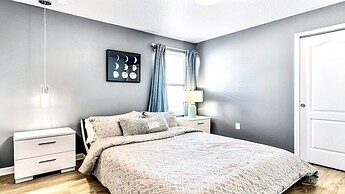 Family-friendly Oasis With Game Room & Pool