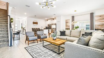 Storey Lake 5br Family Townhome w Pool Near Disney