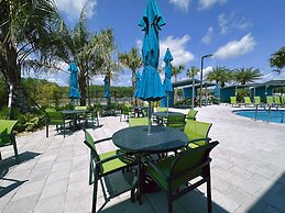 Storey Lake 5br Family Townhome w Pool Near Disney