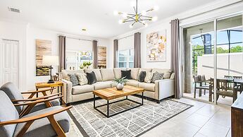 Storey Lake 5br Family Townhome w Pool Near Disney