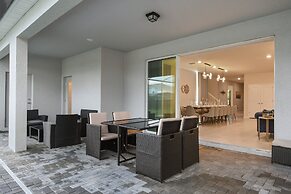 Luxury Family Escape at Windsor Island Orlando