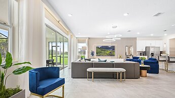 Family-friendly Villa With Pool & Game Room