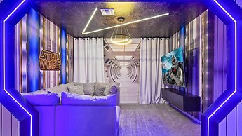 Family-friendly Villa With Pool & Game Room