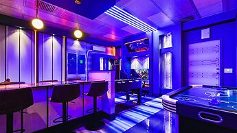 Extraordinary 10br Private Pool Spa Near Disney