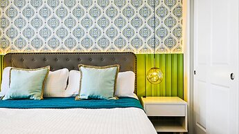 Extraordinary 10br Private Pool Spa Near Disney