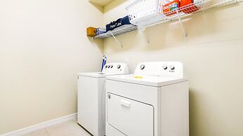 Extraordinary 10br Private Pool Spa Near Disney