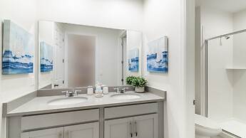 Luxury Getaway: Pool, Spa, Games, Theater