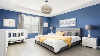 Luxury Getaway: Pool, Spa, Games, Theater