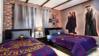 Luxury Getaway: Pool, Spa, Games, Theater