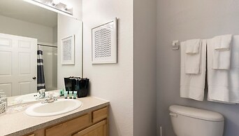 Windsor Hills 6BR Villa Pool/spa Close to Disney