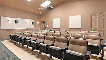 Windsor Hills 6BR Villa Pool/spa Close to Disney