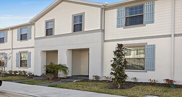 Family Kissimmee 5BR Home Pool/loft/tub