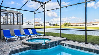 Solara Resort Lakeview Pool Villa 2105