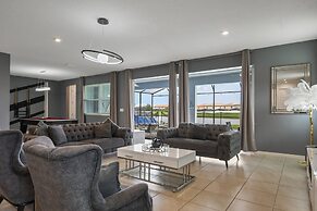 Solara Resort Lakeview Pool Villa 2105