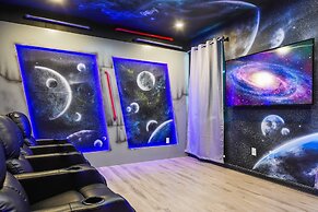 Solara Resort Lakeview Pool Villa 2105