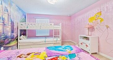 Spacious Home With Disney Fireworks Views