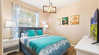 Windsor At Westside 8BR Pool Spa Near Disney 2301