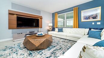 Spacious Villa With Private Pool & Games