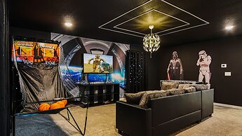 Family Oasis With Themed Rooms & Private Pool