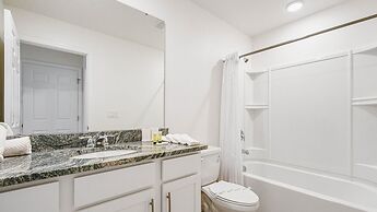 Family Oasis With Themed Rooms & Private Pool