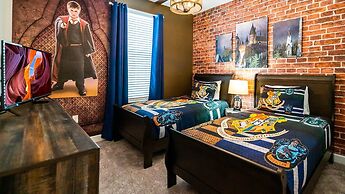 Storey Lake 6BR Private Pool Spa Waterpark/disney