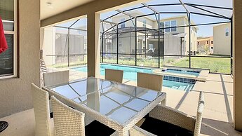 Storey Lake 6BR Private Pool Spa Waterpark/disney
