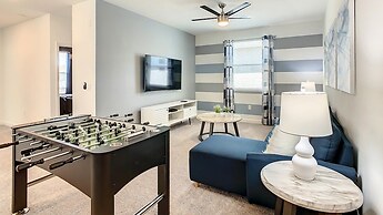 Storey Lake 6BR Private Pool Spa Waterpark/disney