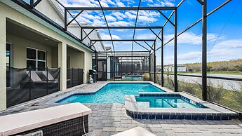 Storey Lake 6BR Lakeview Home Pool Spa Near Disney