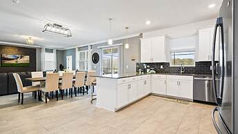 Storey Lake 6BR Lakeview Home Pool Spa Near Disney