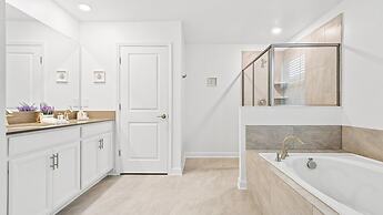 Storey Lake 6BR Lakeview Home Pool Spa Near Disney