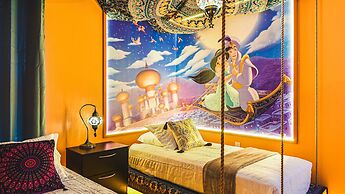 Exclusive Resort Home With Pool & Game Room