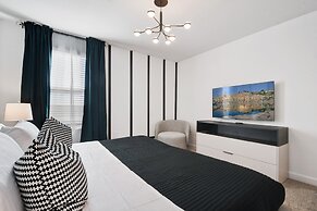 Storey Lake 10br Lakeview Home Pool/spa Game Room