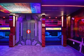 Storey Lake 10br Lakeview Home Pool/spa Game Room