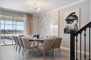 Storey Lake 10br Lakeview Home Pool/spa Game Room