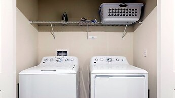 Spacious Luxury Home Near Disney & Universal