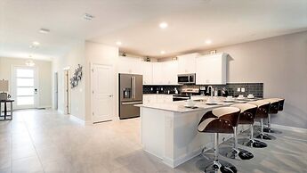 Champions Gate Laughter Is Timeless 751