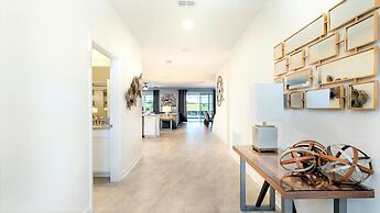 Champions Gate Laughter Is Timeless 751