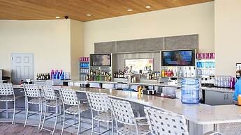 Champions Gate Laughter Is Timeless 751