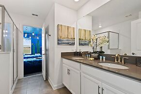 Striking Disney Themed10br Pool/spa/game Room